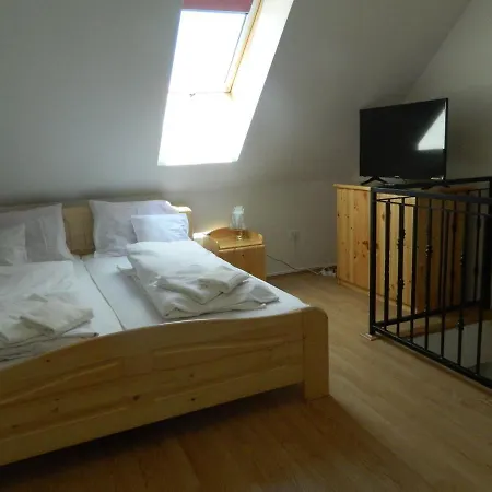 Appartement Familia-pelso Apartmanhaz Zamárdi